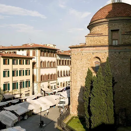Antica Sagrestia Apartment *